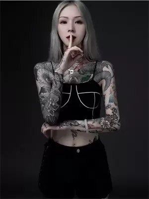 小世界be快穿文